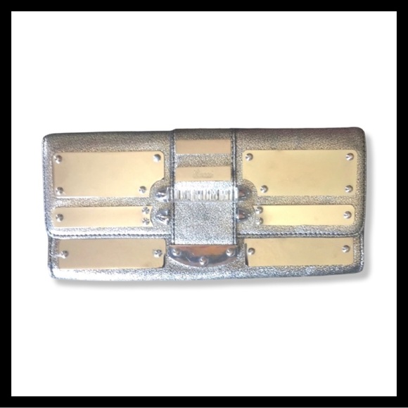 Gucci Handbags - Vintage gucci clutch